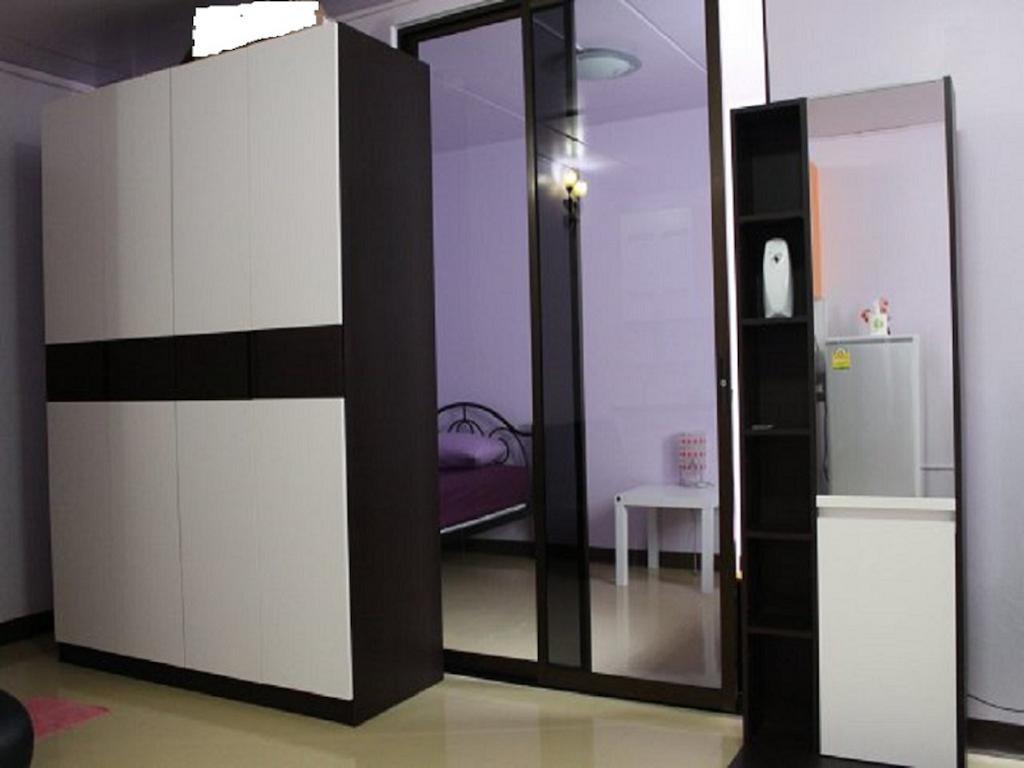 Impact Muang Thong Thani Service Condominium Пак Крет Екстериор снимка
